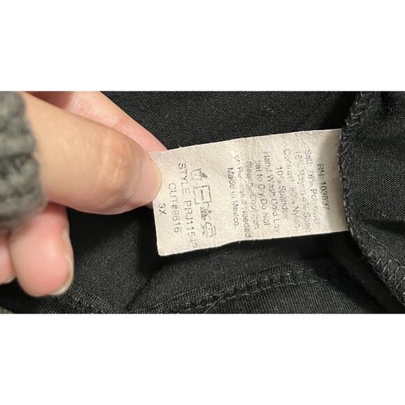 Blueheaven 3X Black Lace Sleeve Top Floral Stretch Blouse Plus Size Women’s - Picture 7 of 7